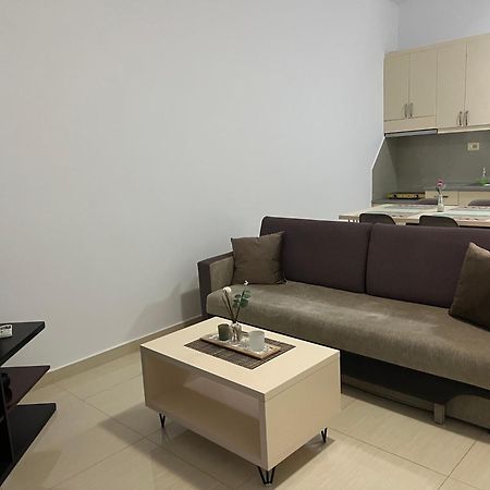 Apartments Sadiku Sarande Bagian luar foto