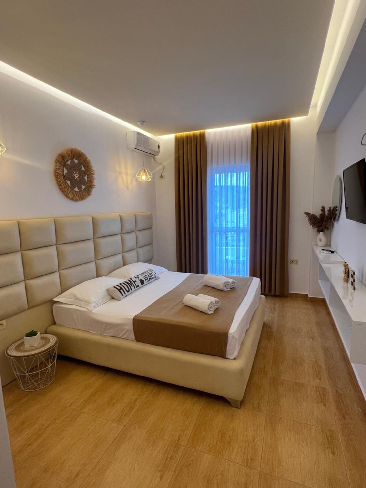 Apartments Sadiku Sarande Bagian luar foto